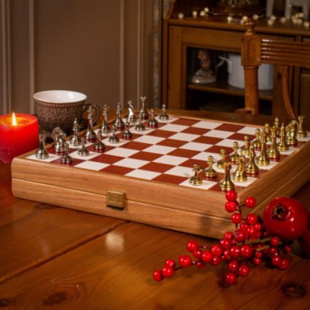 Manopoulos Exclusive Chess Set - Metal Staunton Chessmen with Red and White Leatherette Board - Small